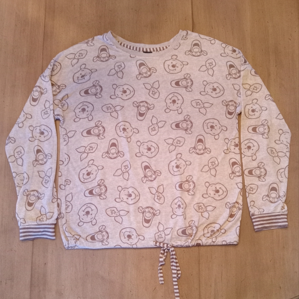 Winni The Pooh Pajama Set - Picture 2 of 7